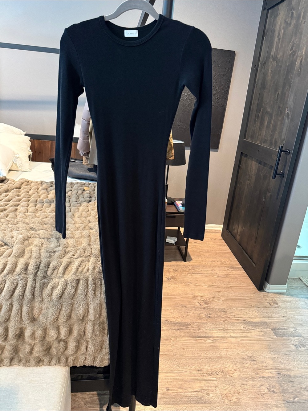 Clyque maxi black dress